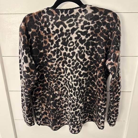 360CASHMERE XS Frankie cheetah oversized cashmere soft luxurious fine sweater - Picture 3 of 12